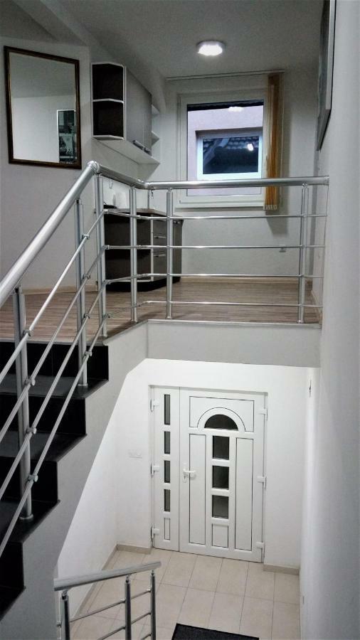 Apartments&Rooms Mido 维索科 外观 照片