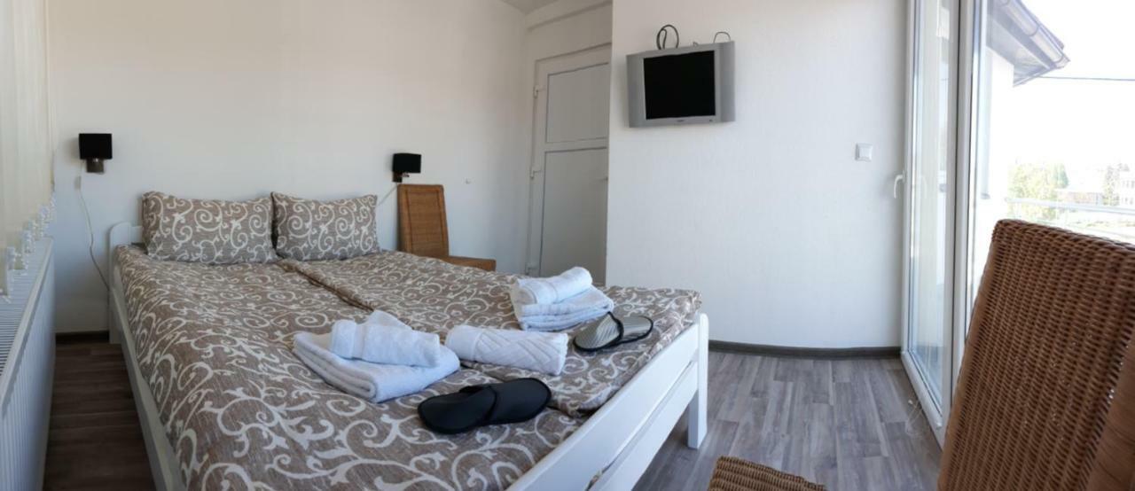 Apartments&Rooms Mido 维索科 外观 照片